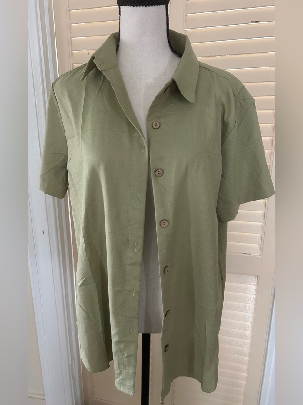 Olive Green Short-Sleeve Button-Up Shirt